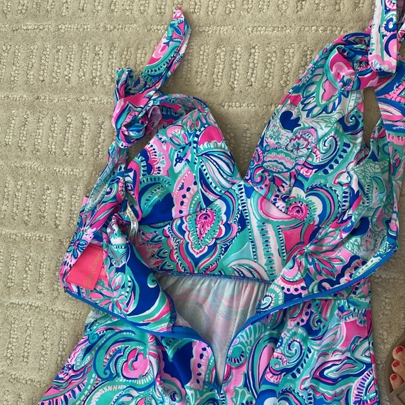 *Like new LILLY PULITZER maxi dress - Picture 6 of 10